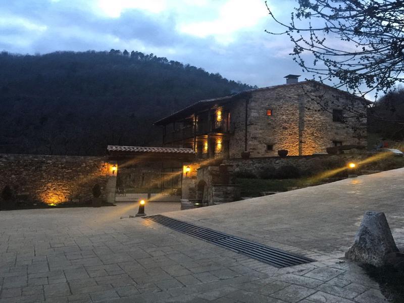 Aparthotel La Casassa De Ribes 3*